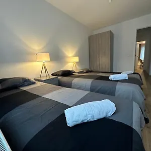  Apartamento Cosy 2 Bedroom In Center