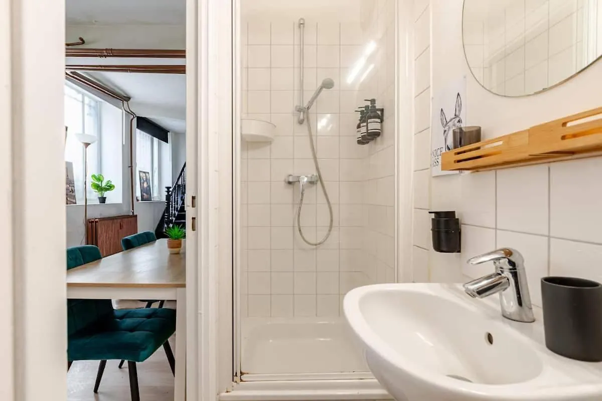 Cosy Studio In The Heart Of Brussels - Grand Place 0*,  Belçika